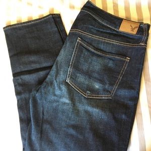American Eagle Tomgirl Jeans